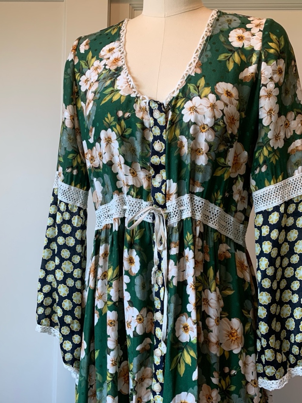 Sunday Green Floral Silk Dress with Yellow and White Blooms